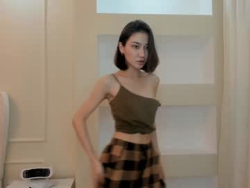 girl
        ppololo_he cam image #39414