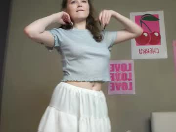 girl
        justinmarcussen cam image #80261