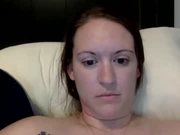 girl
        nursenatasha23 cam image #82012