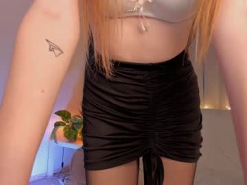 girl
        kimberlywills cam image #49119