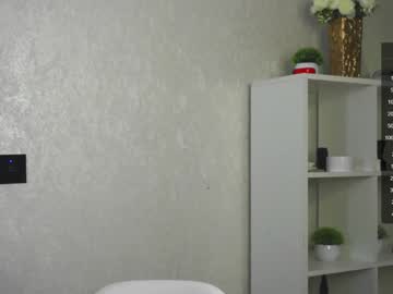 girl
        esmeblond cam image #189178