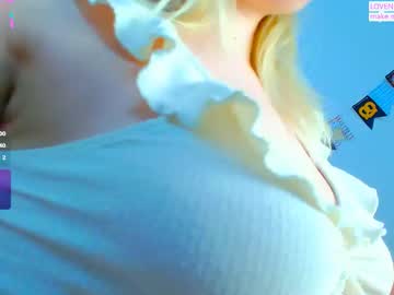girl
        yummy_pie_ cam image #202779