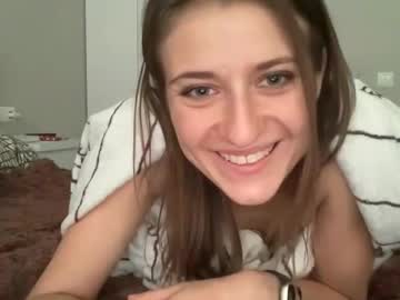 girl
        annalisehanson cam image #196195