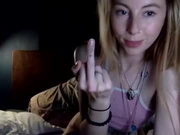 girl
        ashenamodel cam image #84878